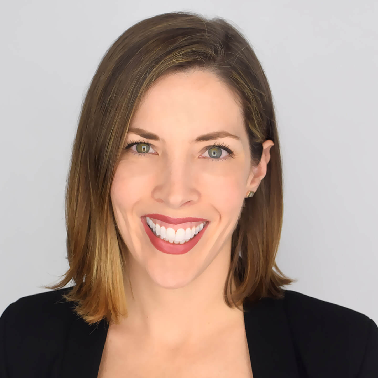 Laura Godsoe professional headshot, smiling to camera